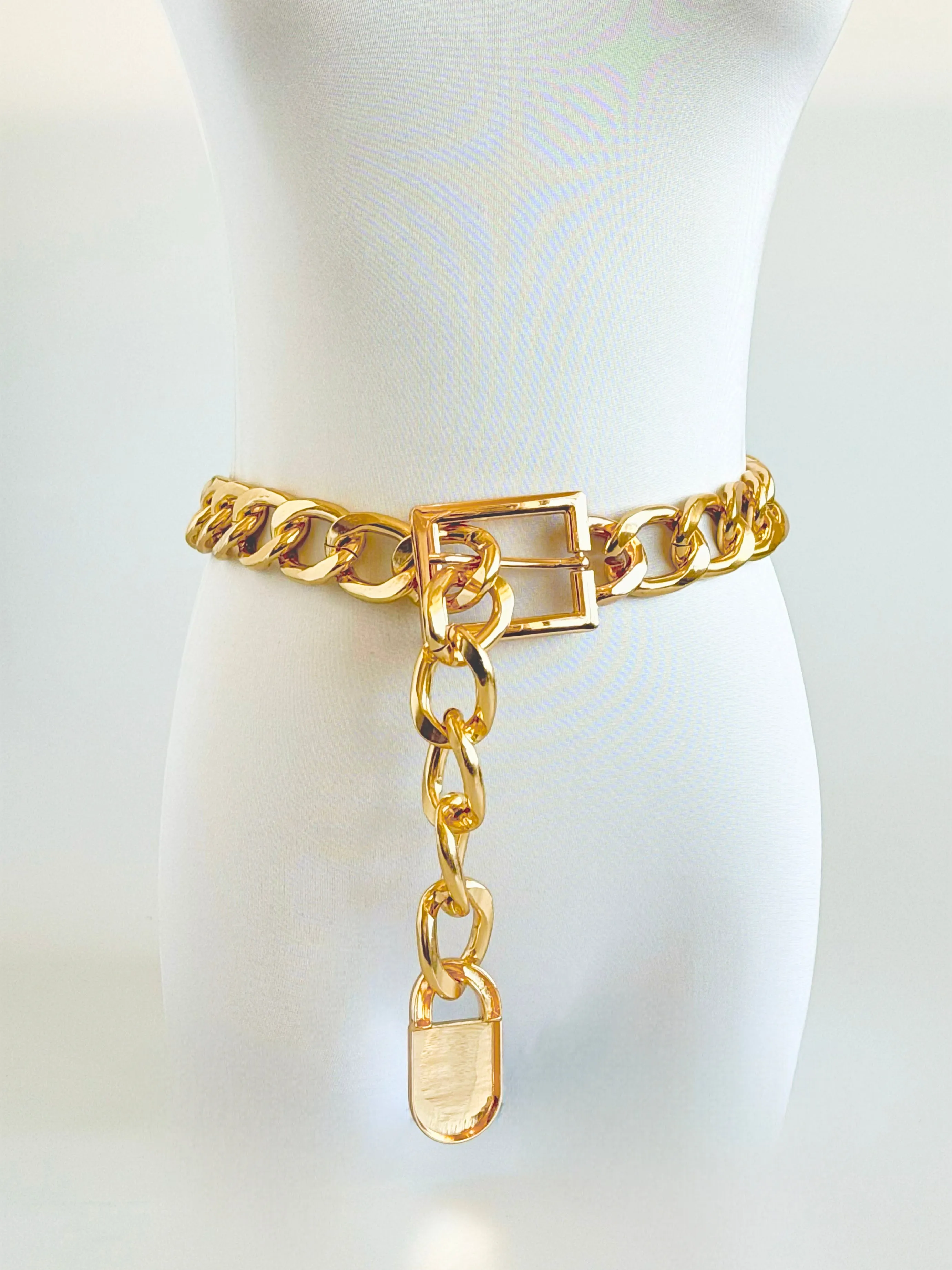 Bold Chain Statement Belt - Gold