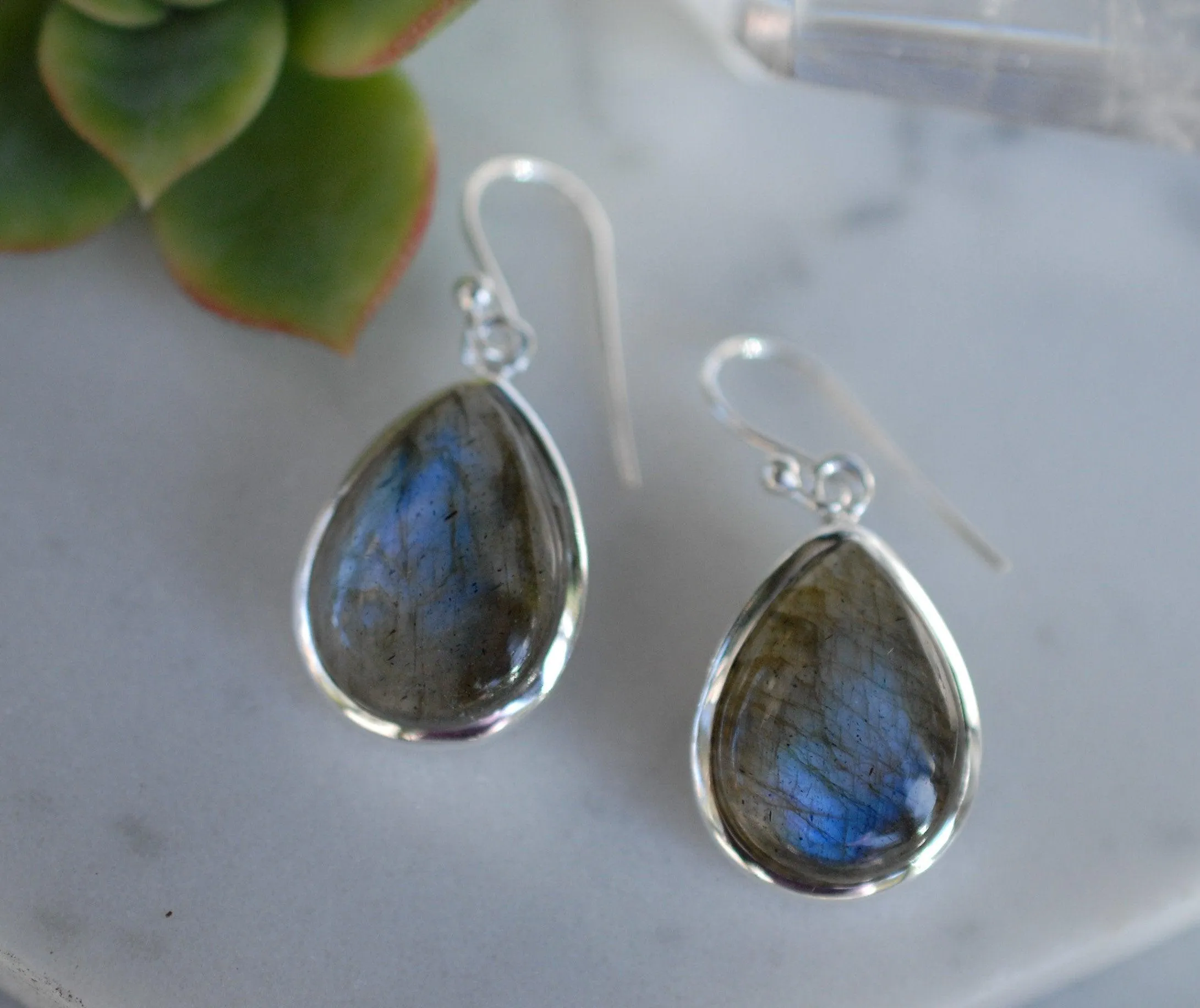 Labradorite Earrings ~ Sterling Silver 925 ~ME001