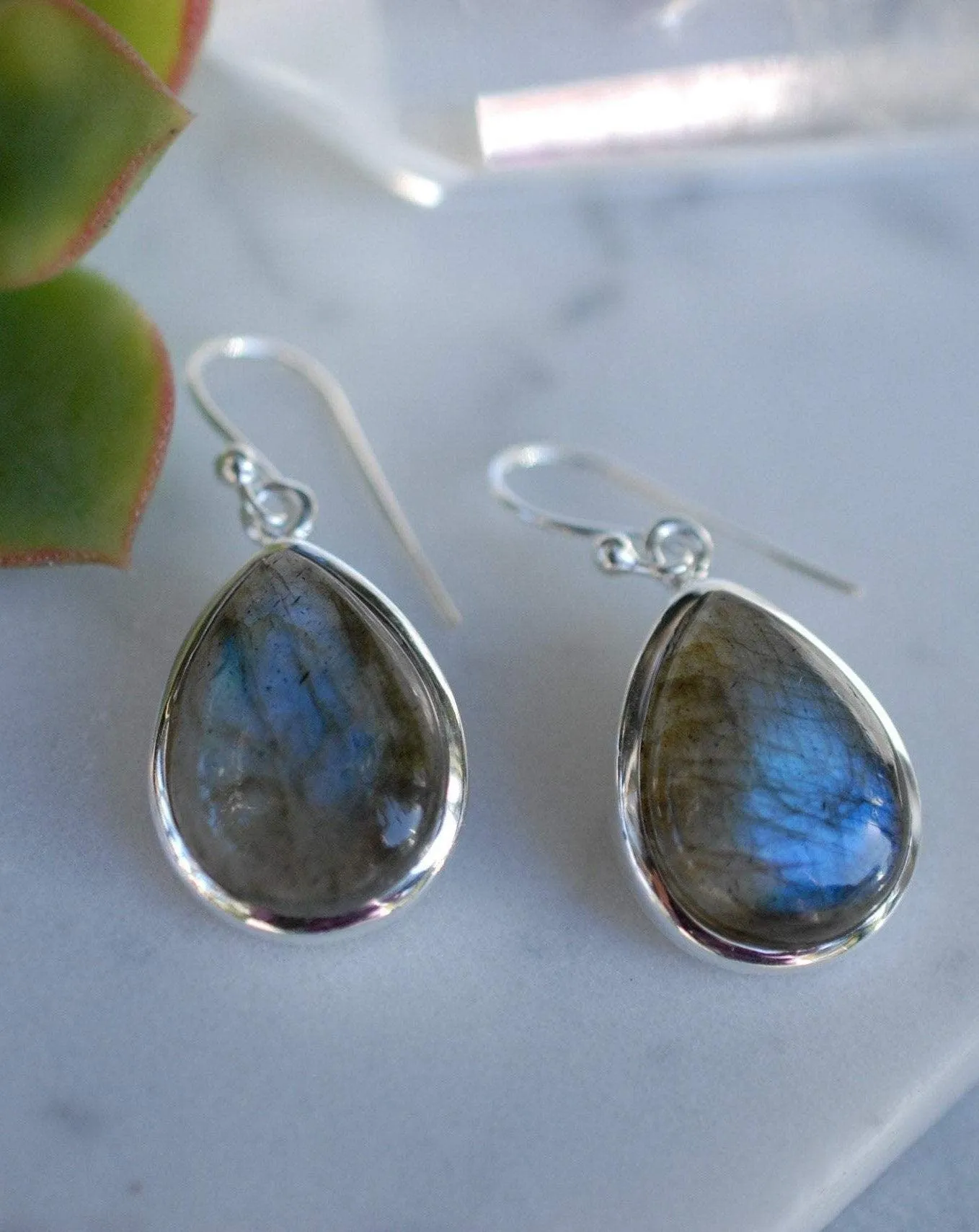 Labradorite Earrings ~ Sterling Silver 925 ~ME001